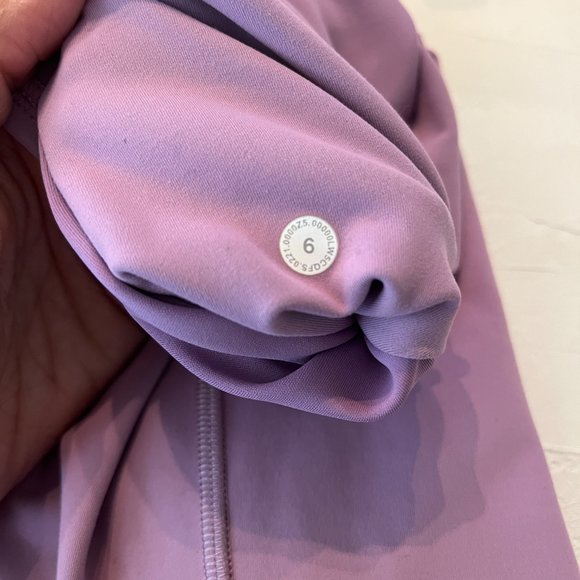 Lululemon Invigorate High-Rise Tight 25" - Light Purple Size 6 - Picture 9 of 9
